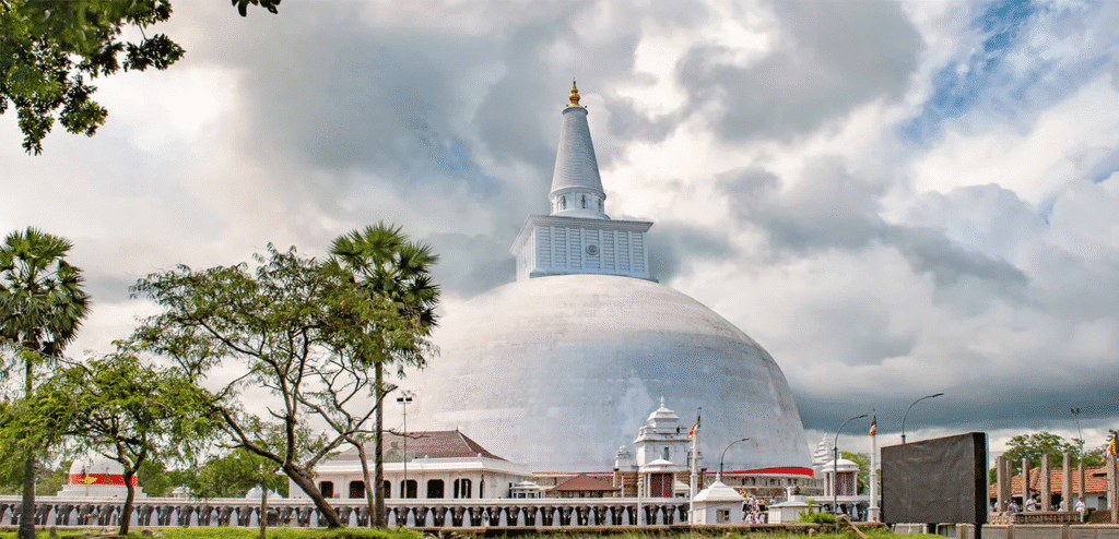 Ruwanwelisaya Stupa
